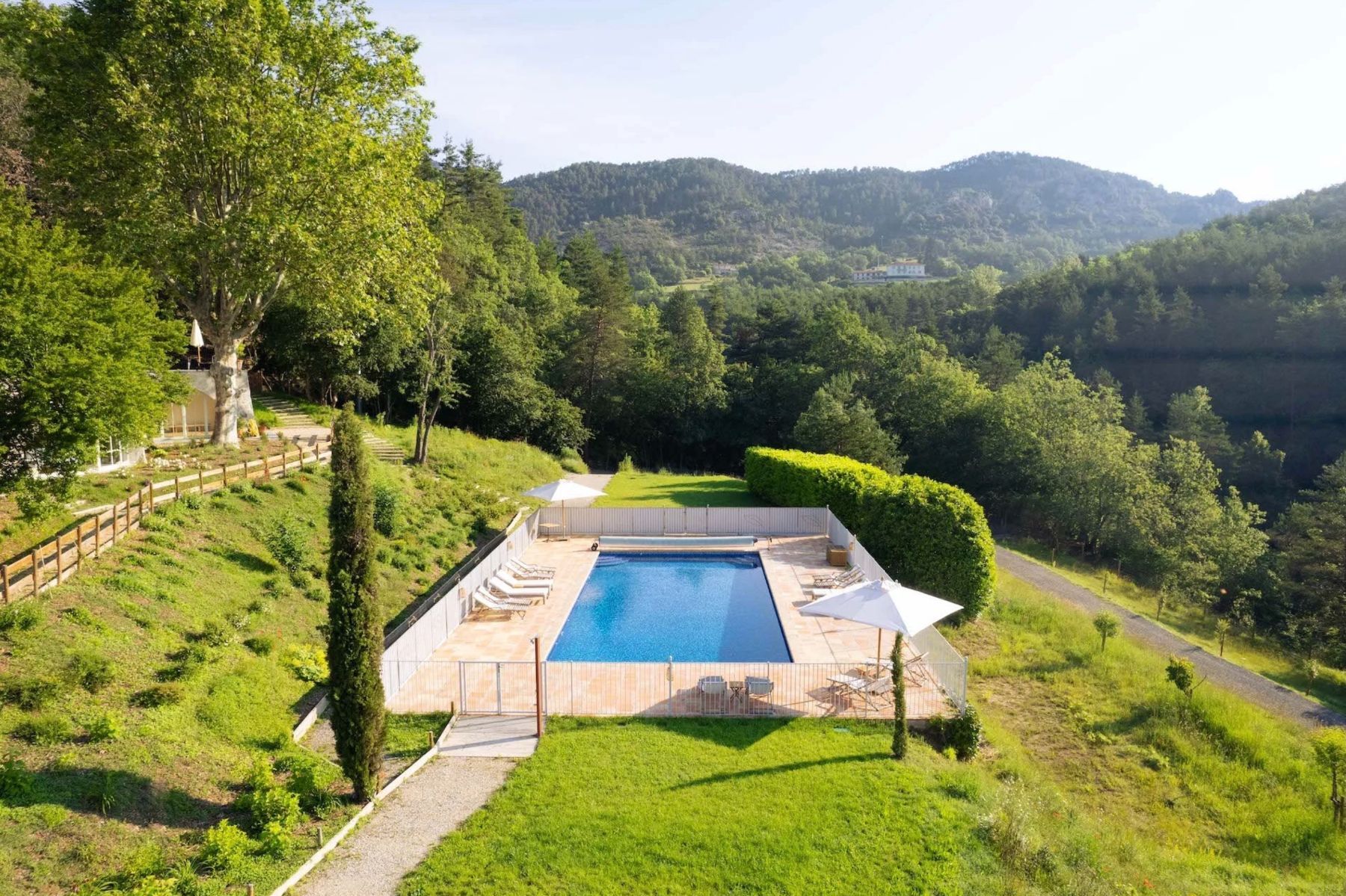 Rose Estate villa photo.